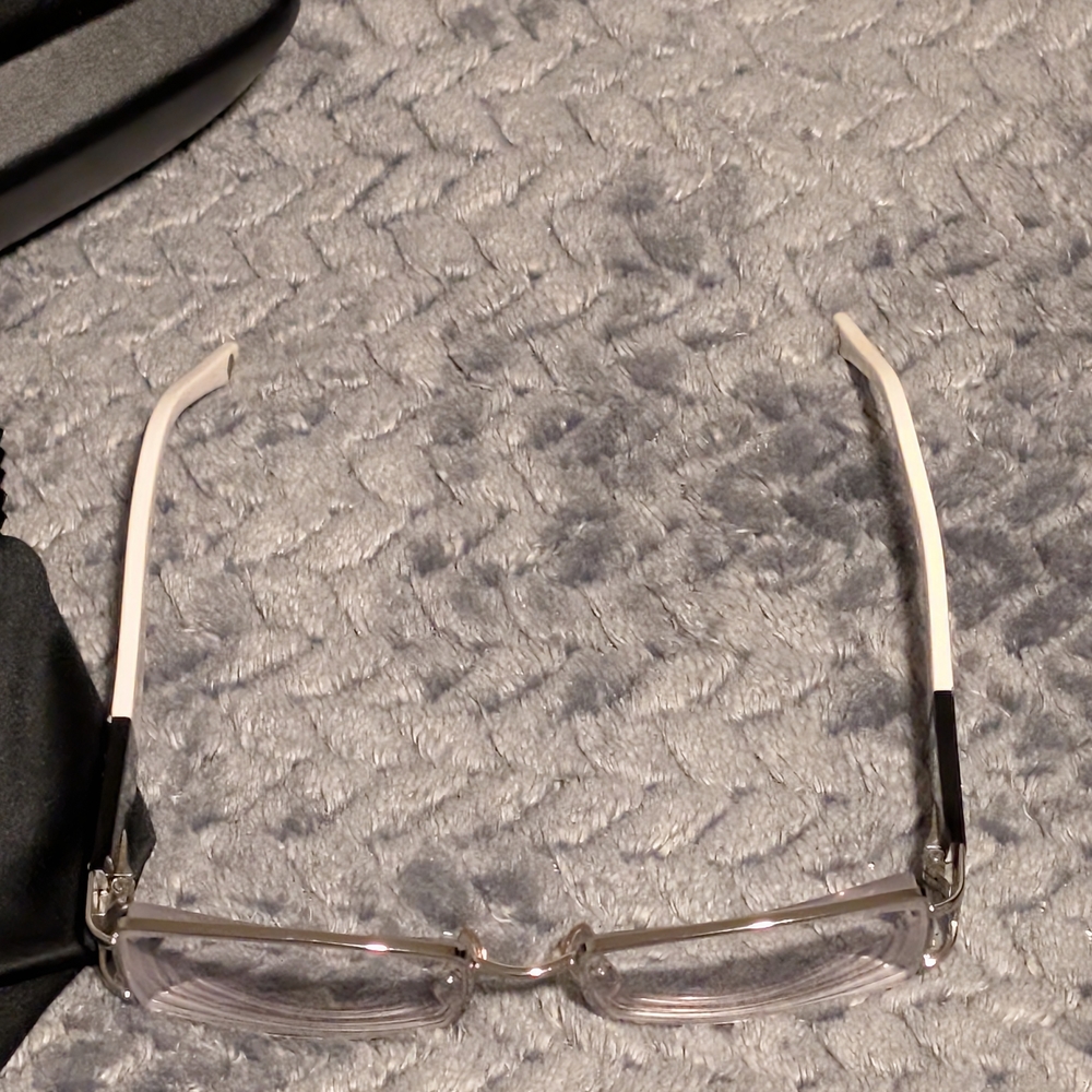 Versace Elegant Cream Eyewear